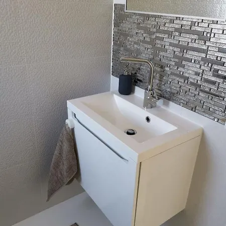 Ehrenfeld Funf Wunderschone Apartmán *